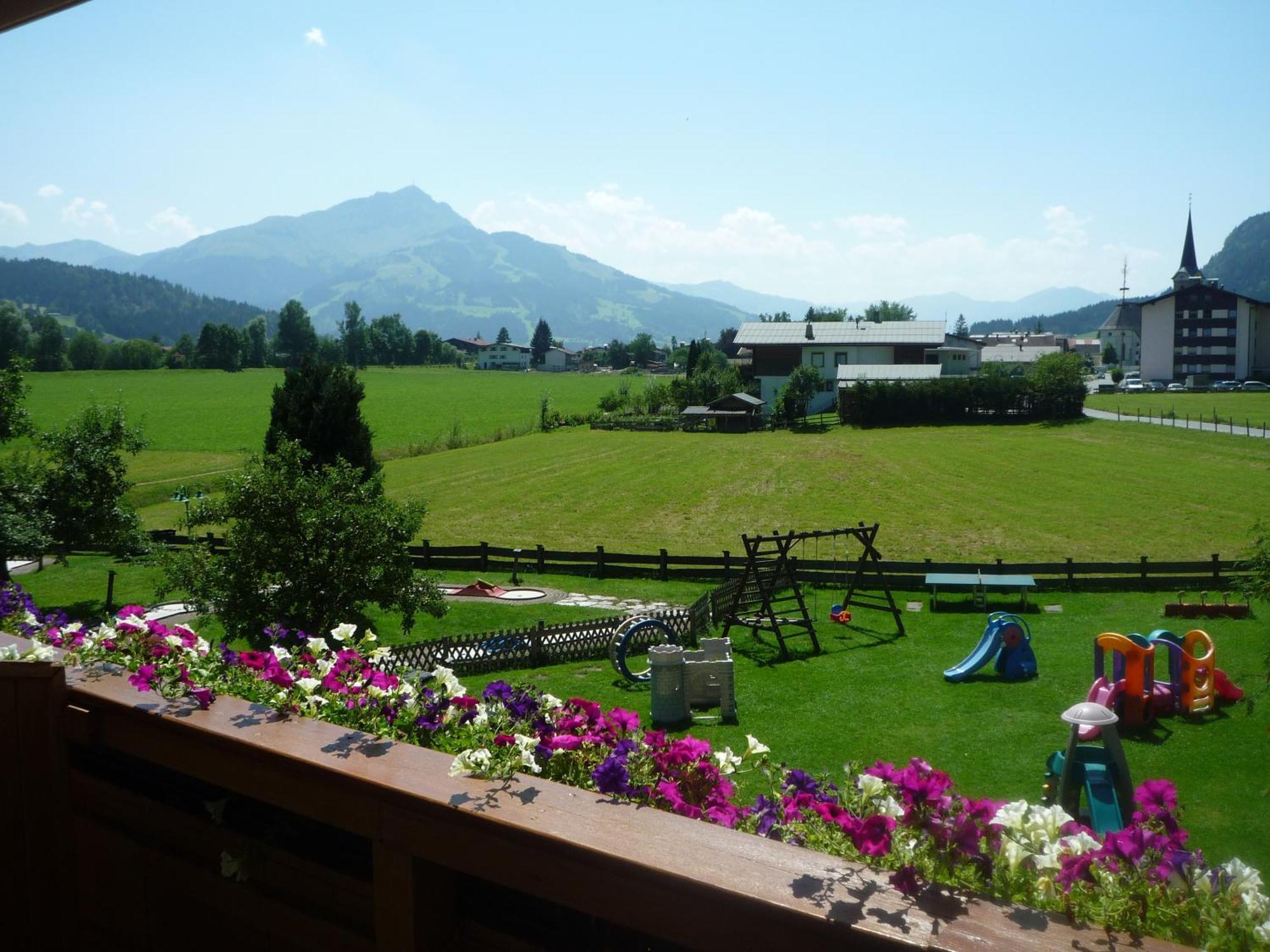 Hotel Neuwirt Kirchdorf in Tirol Exterior foto